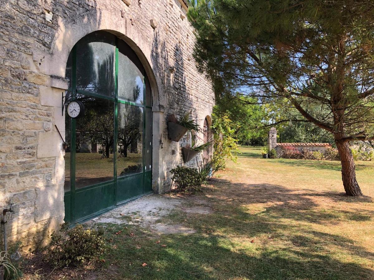 No5 Chambre D'Hotes Courcome Luaran gambar